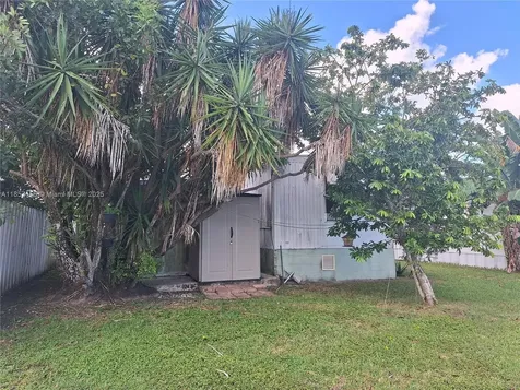 35303 SW 180th Avenue Lot 312 Homestead FL 33034