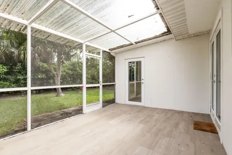 6501 SW 65th Street South Miami FL 33143