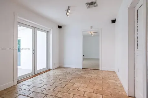 6501 SW 65th Street South Miami FL 33143