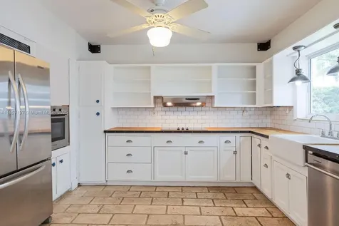 6501 SW 65th Street South Miami FL 33143