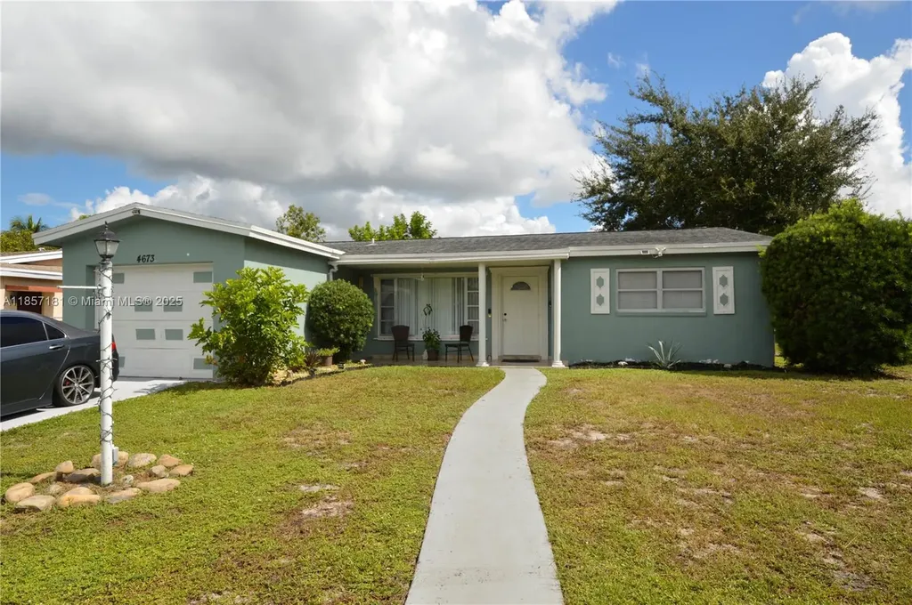 4673 NW 41st Place Lauderdale Lakes FL 33319