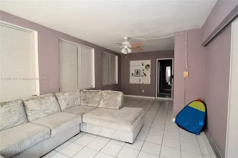 4673 NW 41st Place Lauderdale Lakes FL 33319