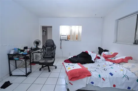 4673 NW 41st Place Lauderdale Lakes FL 33319
