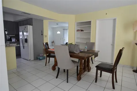 4673 NW 41st Place Lauderdale Lakes FL 33319