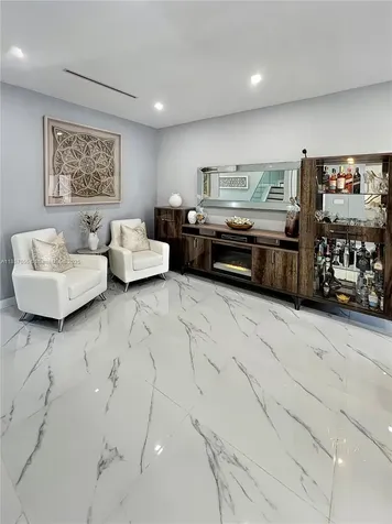 6504 NW 105th Place Doral FL 33178