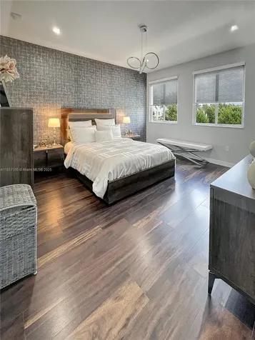 6504 NW 105th Place Doral FL 33178