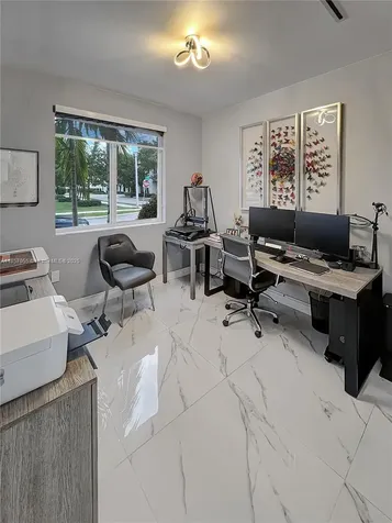 6504 NW 105th Place Doral FL 33178