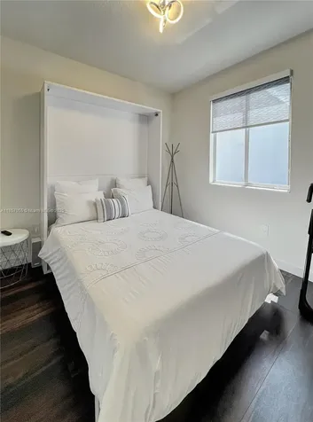 6504 NW 105th Place Doral FL 33178