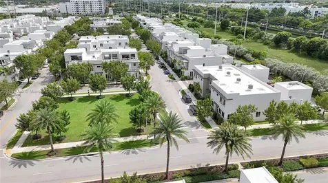 6504 NW 105th Place Doral FL 33178