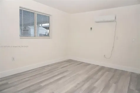 4851 E 8th Court Hialeah FL 33013