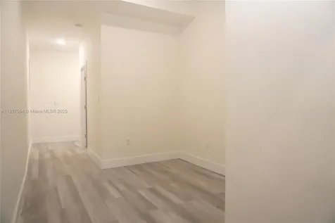 4851 E 8th Court Hialeah FL 33013