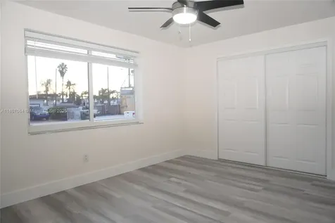 4851 E 8th Court Hialeah FL 33013