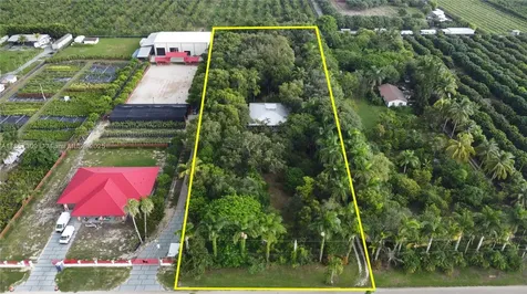 37189 SW 212th Avenue Homestead FL 33034