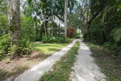 37189 SW 212th Avenue Homestead FL 33034
