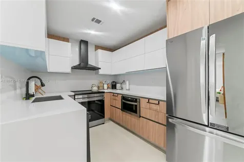 209 N 31st Avenue Hollywood FL 33021