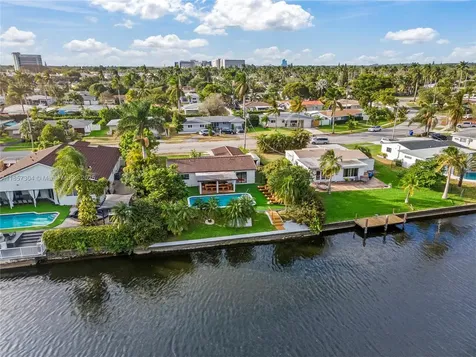 209 N 31st Avenue Hollywood FL 33021