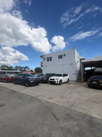 250 NE 44th Street Oakland Park FL 33334