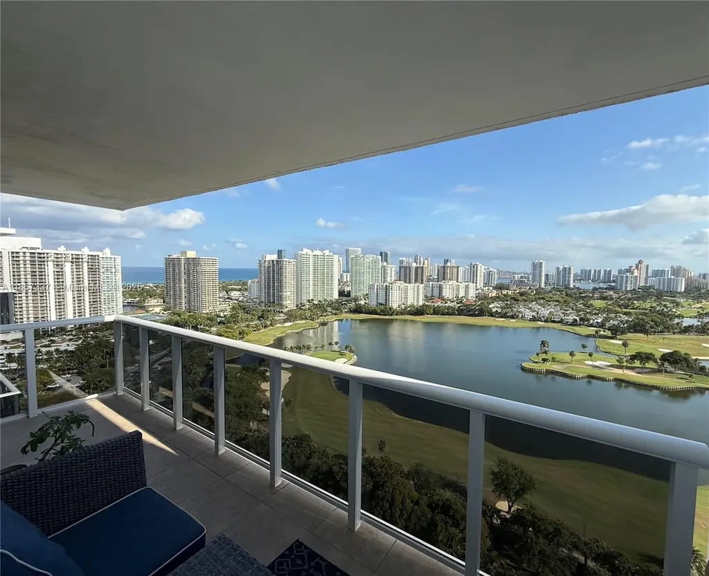 3625 N Country Club Drive Aventura FL 33180
