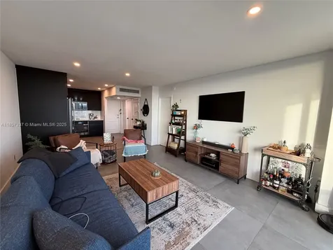 3625 N Country Club Drive Aventura FL 33180