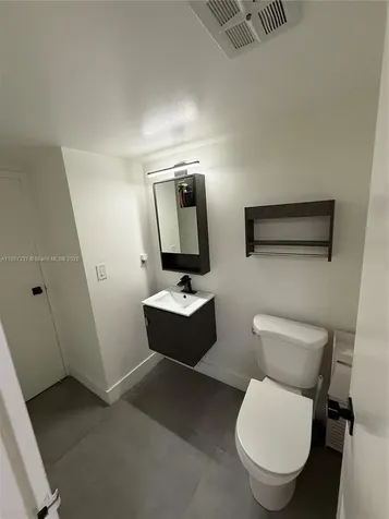 3625 N Country Club Drive Aventura FL 33180