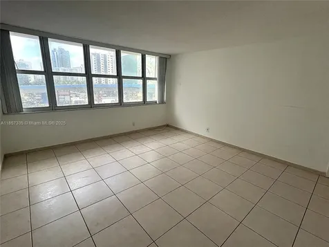 1825 S Ocean Drive Hallandale Beach FL 33009
