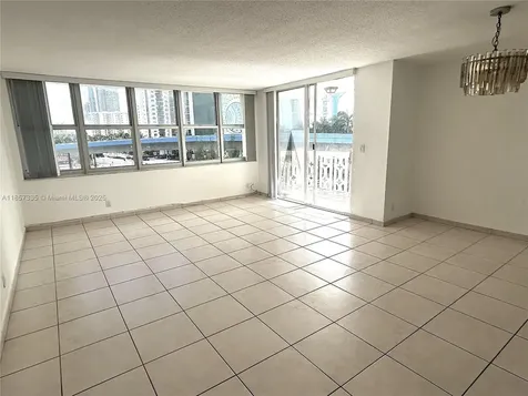 1825 S Ocean Drive Hallandale Beach FL 33009