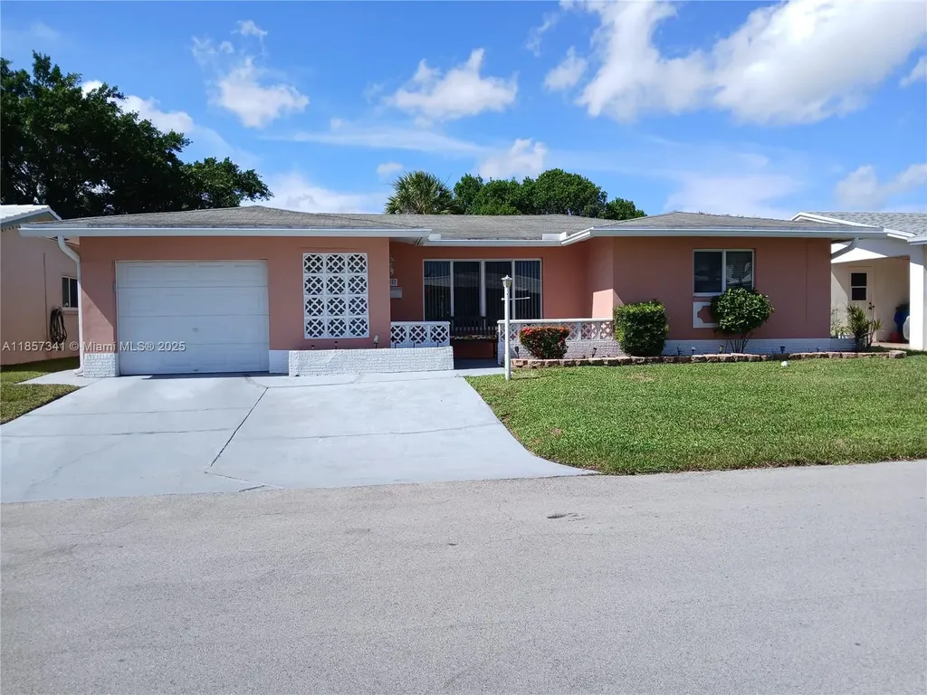 4507 NW 45th Street Tamarac FL 33319