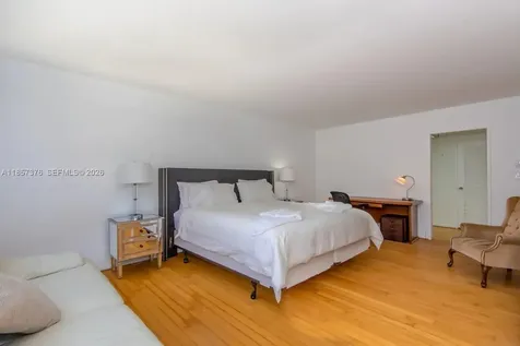 5161 Collins Avenue Miami Beach FL 33140