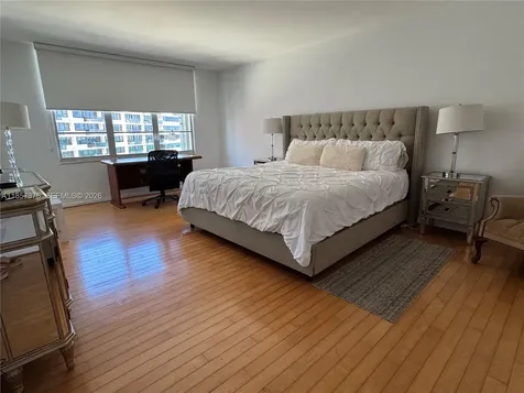 5161 Collins Avenue Miami Beach FL 33140