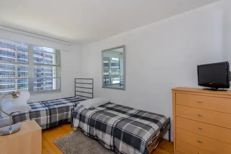 5161 Collins Avenue Miami Beach FL 33140