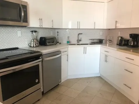 5161 Collins Avenue Miami Beach FL 33140