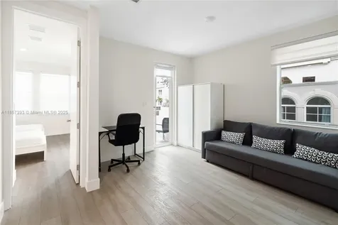 1020 NE 17th Terrace Fort Lauderdale FL 33304