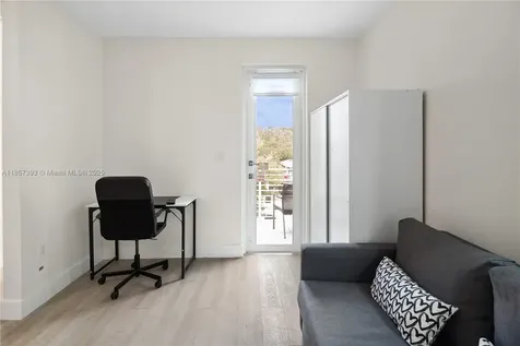 1020 NE 17th Terrace Fort Lauderdale FL 33304