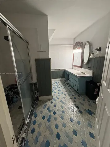 2619 SW 5th Street Miami FL 33135