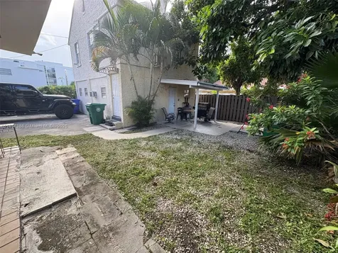 2619 SW 5th Street Miami FL 33135