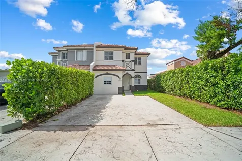 13553 SW 262nd Street Homestead FL 33032
