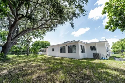 7721 Indigo Street Miramar FL 33023