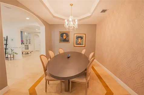 5815 SW 27th Street Miami FL 33155