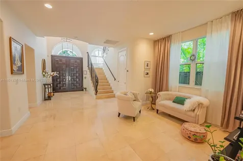 5815 SW 27th Street Miami FL 33155