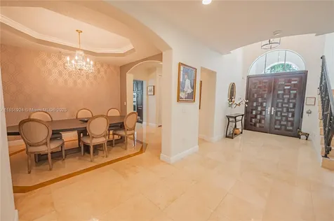 5815 SW 27th Street Miami FL 33155