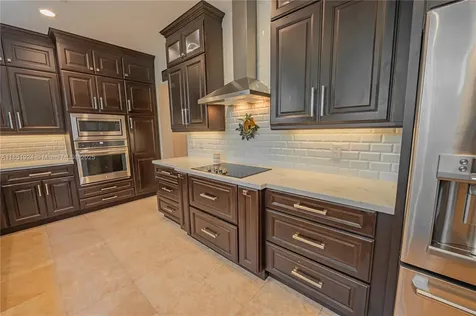 5815 SW 27th Street Miami FL 33155