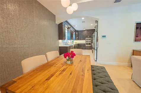 5815 SW 27th Street Miami FL 33155