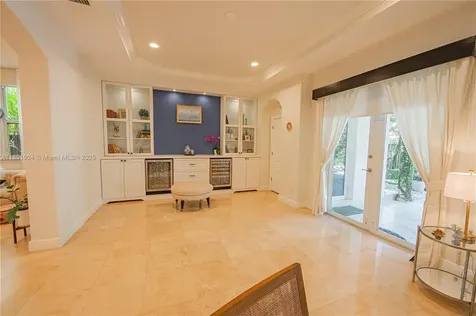 5815 SW 27th Street Miami FL 33155