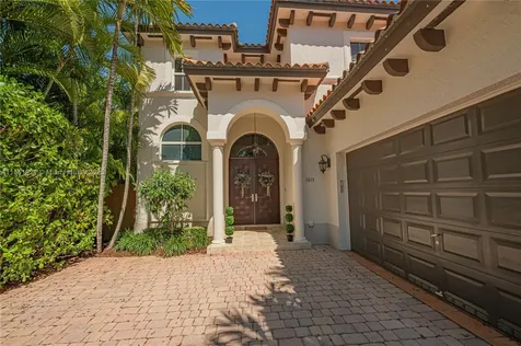 5815 SW 27th Street Miami FL 33155