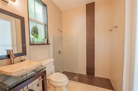 5815 SW 27th Street Miami FL 33155