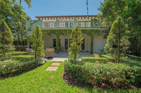 5815 SW 27th Street Miami FL 33155