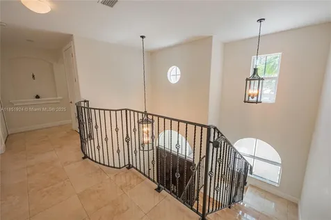 5815 SW 27th Street Miami FL 33155