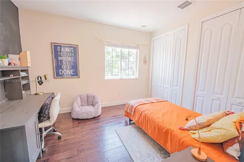 5815 SW 27th Street Miami FL 33155