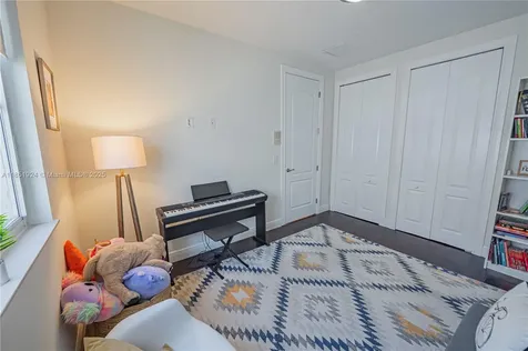 5815 SW 27th Street Miami FL 33155