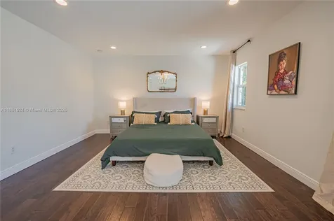 5815 SW 27th Street Miami FL 33155